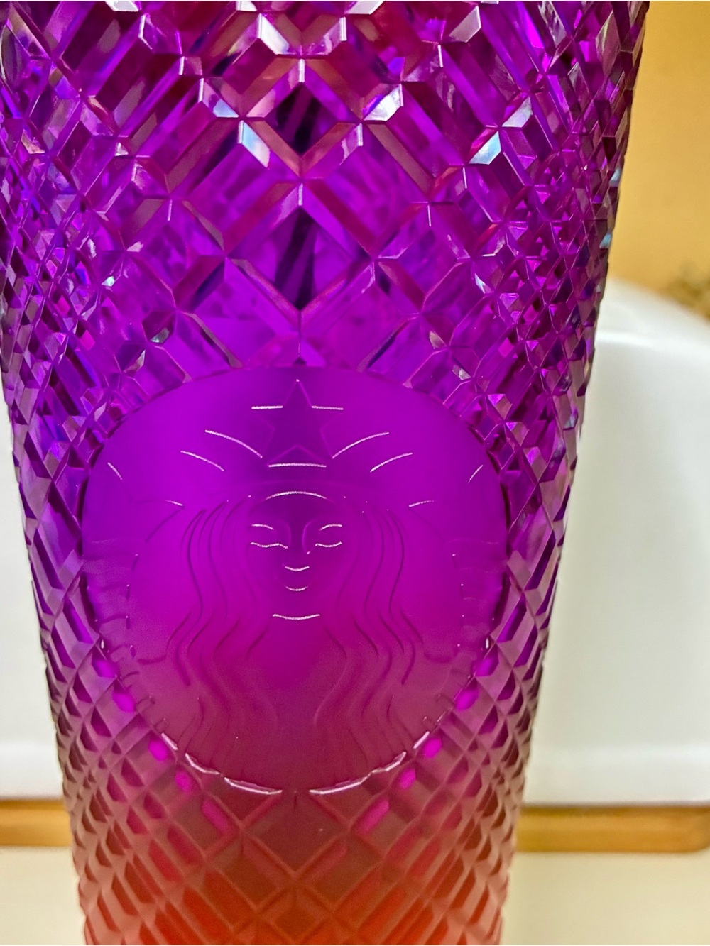 Starbucks She x This ombré purple red jeweled tumbler green top w black white 24 - Picture 2 of 7
